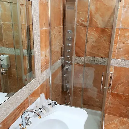 Regina Di Saba - Per Ricevimenti 4* Grottaminarda